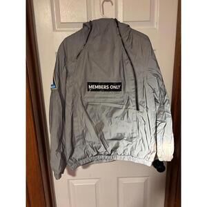 Members Only Space Suit silver reflective pullover jacket Size M VGC